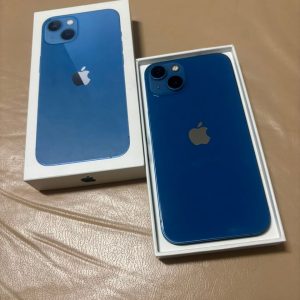 I PHONE 13